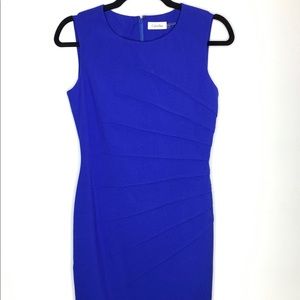 Sleeveless midi length dress